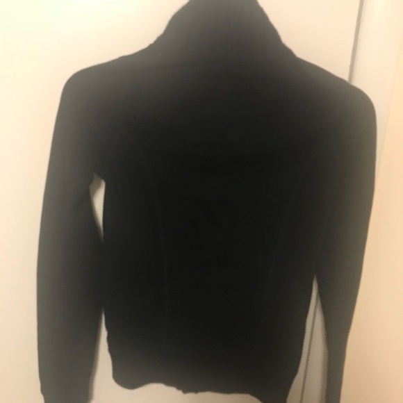 Sweater - Picture 3 of 4